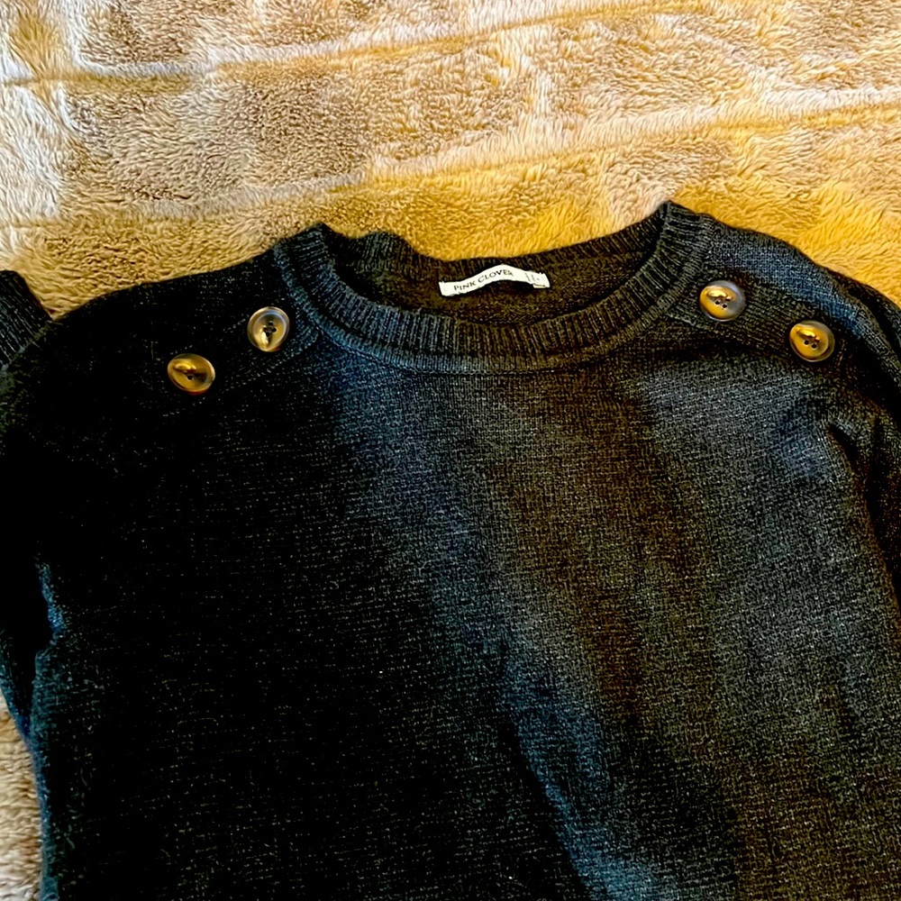 Brown casual sweater
